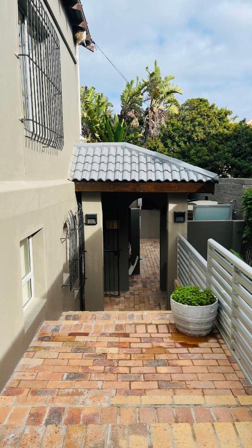 Stay At 11 On Gull Cape Town Exterior photo